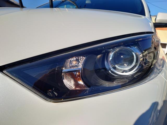 ヤリス Ｘ　走行６０００キロ台★高硬度ガラスコーティング施工済み★パノラマビューモニター★バックカメラ★純正ディスプレイナビ★ビルトインＥＴＣ★オートマチックハイビーム★ステアリングスイッチ★（15枚目）