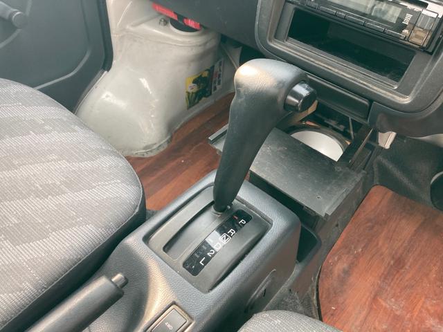 KU 4WD AC AT パワステ オートマチック(8枚目)