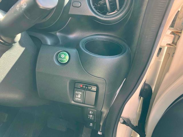 N-BOX G・Lパッケージ 4WD ETC バックカメラ 両側スライド・片側電動 ナビ TV スマートキー アイドリングストップ 電動格納ミラー シートヒーター ベンチシート CVT 盗難防止システム ABS ESC CD(35枚目)