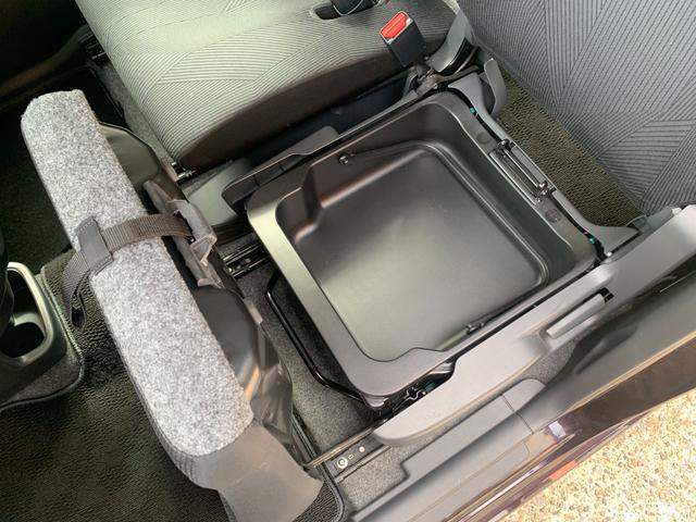 MRワゴン Xセレクション 禁煙車/オートライト/HID/スマートキー/スペアキー/プッシュスタート/電動格納ミラー /CVT/ABS/CD/USB/アルミホイール/オートエアコン/パワステ/パワーウィンドウ/ベンチシート(77枚目)