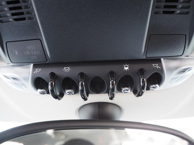 クーパーD クロスオーバー オール4 パークレーン Fシートヒーター 社外ナビ 認定中古車(24枚目)