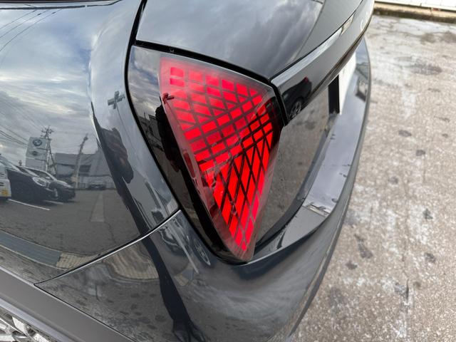 ＭＩＮＩ クーパーＣ　クラシック・トリム　認定中古車　クラシックトリム　丸型ディスプレイ　シートヒーター　ハンドルヒーター　アクティブクルーズコントロール　ＥＴＣ車載器　ＬＥＤヘッドライト　バックカメラ（9枚目）