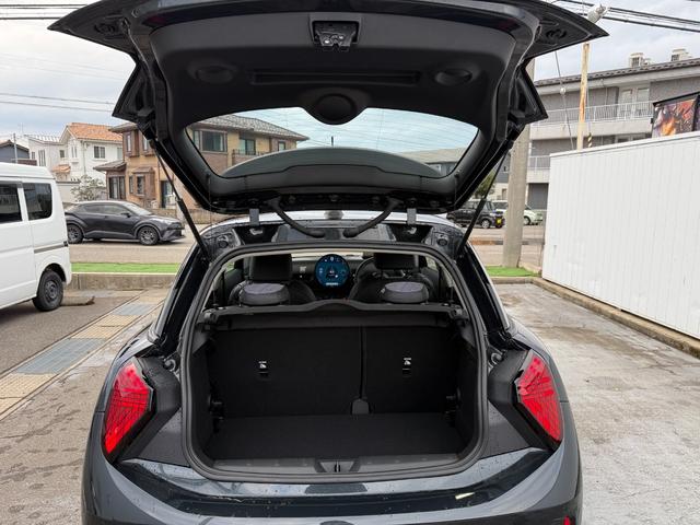 ＭＩＮＩ クーパーＣ　クラシック・トリム　認定中古車　クラシックトリム　丸型ディスプレイ　シートヒーター　ハンドルヒーター　アクティブクルーズコントロール　ＥＴＣ車載器　ＬＥＤヘッドライト　バックカメラ（27枚目）