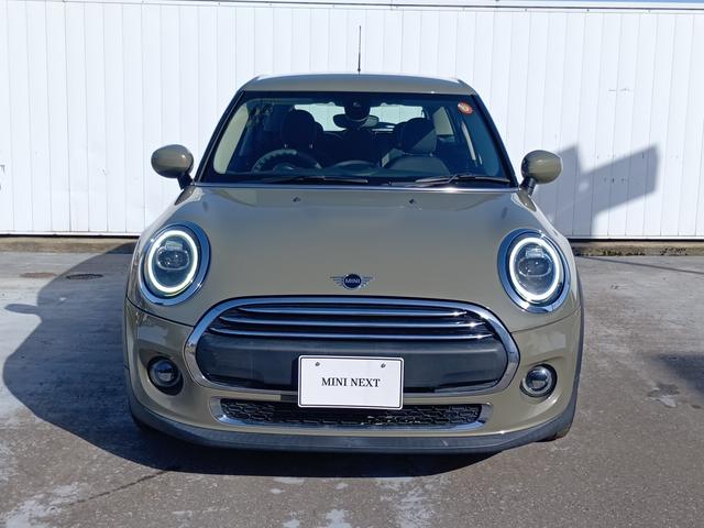 MINI ヴィクトリア 認定中古車 純正ナビ LEDヘッドライト(2枚目)