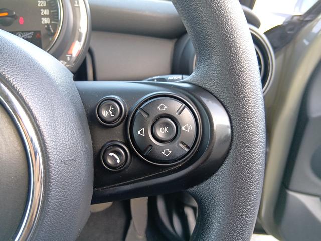 MINI ヴィクトリア 認定中古車 純正ナビ LEDヘッドライト(15枚目)