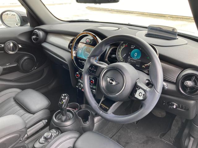 �C���^�[�l�b�g����̃��[���⍇�����Q�S���Ԏ�t���B���C�y�ɂ��⍇���������B