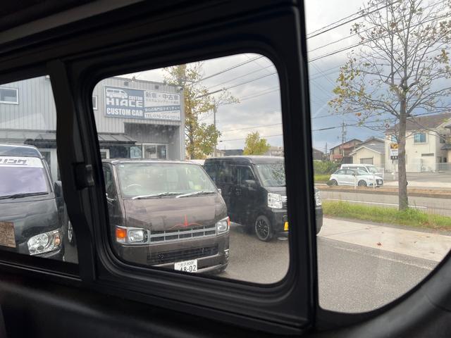 ハイエースバン スーパーＧＬ　ダークプライムＩＩ　４ＷＤ　ＬＥＤヘッドライト　シートカバー　ナビ　フルセグＴＶ　ドライブレコーダー（12枚目）