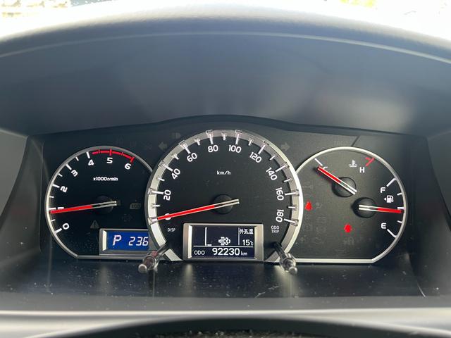 ハイエースバン ロングスーパーＧＬ　４ＷＤ　ＬＥＤヘッドライト　フルセグＴＶ　ナビ　ＥＴＣ　ベットキット（16枚目）