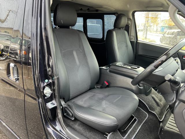 ハイエースバン スーパーＧＬ　ダークプライム　４ＷＤ　フルセグＴＶ　ナビ　ベットキット　エンジンスターター　ドライブレコーダー（8枚目）