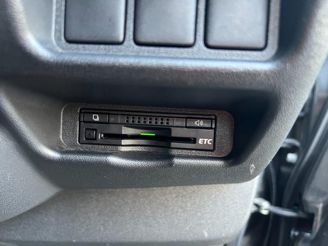 ハイエースバン ロングスーパーＧＬ　４ＷＤ　ＬＥＤヘッドランプ　ディスプレーオーディオ　バックカメラ　ユーアイビークルショックアブソーバー　リーフスプリング　フォグＬＥＤ（24枚目）