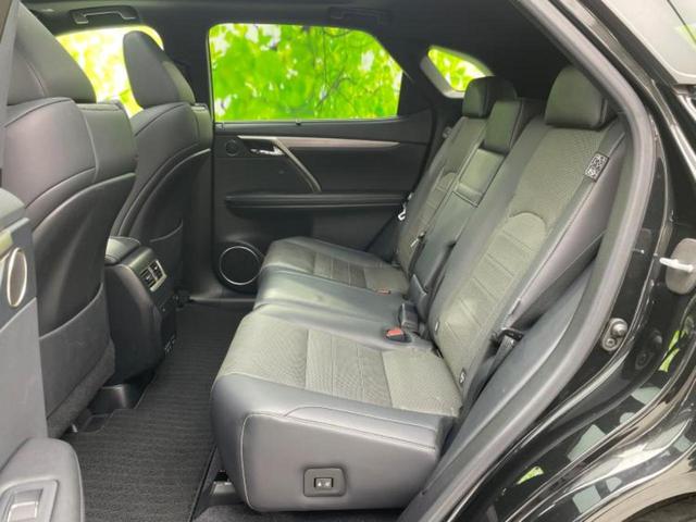 ＲＸ ４ＷＤ　ＲＸ３００Ｆスポーツ　新品タイヤ／サンルーフ／保証書／純正　１１インチ　ＳＤナビ／プリクラッシュセーフティ／エアーシート　前席／車線逸脱防止支援システム／シート　フルレザー／パーキングアシスト　バックガイド　革シート（7枚目）