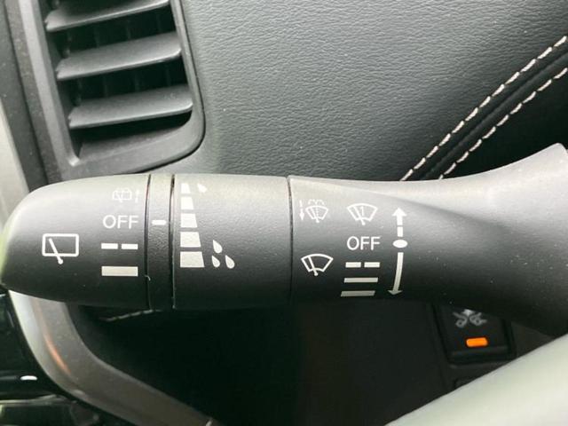 セレナ ハイウェイスター 保証書/純正 9インチ SDナビ/フリップダウンモニター/衝突安全装置/両側電動スライドドア/車線逸脱防止支援システム/ヘッドランプ LED/ETC/EBD付ABS/横滑り防止装置 後席モニター(17枚目)