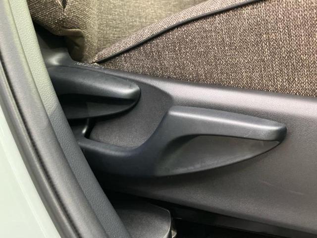シエンタ ハイブリッドＺ　保証書／ディスプレイオーディオ＋ナビ１０．５インチ／フリップダウンモニター　純正　１２．１インチ／トヨタセーフティセンス／両側電動スライドドア／シートヒーター　前席　衝突被害軽減システム　全周囲カメラ（44枚目）