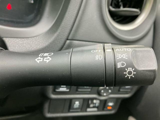ノート ４ＷＤ　ｅパワーＢ　ＦＯＵＲ　インテリジェントルームミラー／エマージェンシーブレーキ／アラウンドビューモニター／車線逸脱防止支援システム／ＥＴＣ／ＥＢＤ付ＡＢＳ／横滑り防止装置／アイドリングストップ／パワーウインドウ　全周囲カメラ（13枚目）