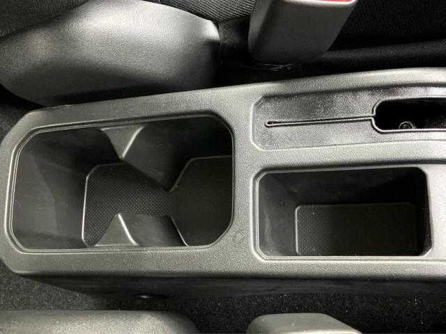 ジムニーシエラ ４ＷＤ　ＪＣ　保証書／衝突安全装置／シートヒーター／車線逸脱防止支援システム／ヘッドランプ　ＬＥＤ／ＥＢＤ付ＡＢＳ／横滑り防止装置／エアバッグ　運転席／エアバッグ　助手席／エアバッグ　サイド　衝突被害軽減システム（29枚目）