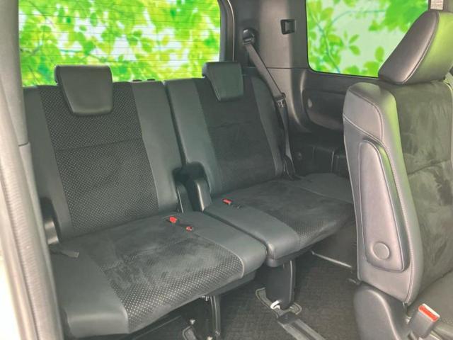 ヴォクシー ZSキラメキ3 新品タイヤ/保証書/純正 10インチ SDナビ/フリップダウンモニター/衝突安全装置/両側電動スライドドア/車線逸脱防止支援システム/シート ハーフレザー/ヘッドランプ LED/ETC 後席モニター(6枚目)