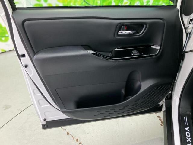 ヴォクシー ZSキラメキ3 新品タイヤ/保証書/純正 10インチ SDナビ/フリップダウンモニター/衝突安全装置/両側電動スライドドア/車線逸脱防止支援システム/シート ハーフレザー/ヘッドランプ LED/ETC 後席モニター(23枚目)