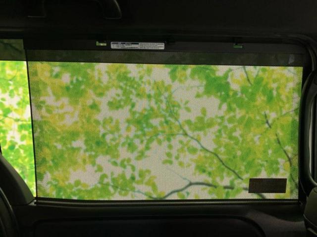 ヴォクシー ZSキラメキ3 新品タイヤ/保証書/純正 10インチ SDナビ/フリップダウンモニター/衝突安全装置/両側電動スライドドア/車線逸脱防止支援システム/シート ハーフレザー/ヘッドランプ LED/ETC 後席モニター(48枚目)