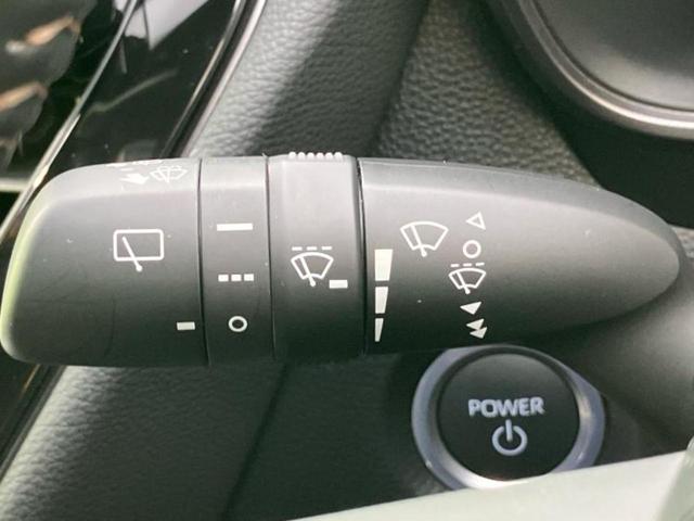 カローラツーリング ハイブリッドダブルバイビー 新品タイヤ/保証書/純正 10インチ SDナビ/衝突安全装置/車線逸脱防止支援システム/シート ハーフレザー/パーキングアシスト バックガイド/ヘッドランプ LED 衝突被害軽減システム バックカメラ(17枚目)