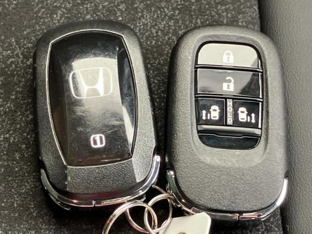 N-BOXカスタム 4WDターボ 新品タイヤ/保証書/両側電動スライドドア/シートヒーター/車線逸脱防止支援システム/シート ハーフレザー/ヘッドランプ LED/EBD付ABS/横滑り防止装置/アイドリングストップ LEDヘッドランプ(31枚目)