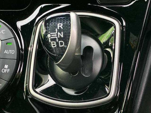 ノア ハイブリッドSiダブルバイビー 保証書/純正 10インチ SDナビ/フリップダウンモニター 純正 12.1インチ/トヨタセーフティセンス/両側電動スライドドア/シートヒーター 前席/車線逸脱防止支援システム/シート ハーフレザー(18枚目)