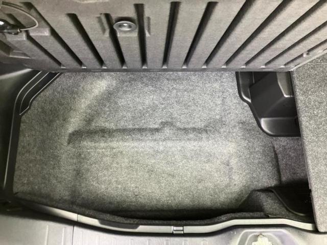 ノア ハイブリッドSiダブルバイビー 保証書/純正 10インチ SDナビ/フリップダウンモニター 純正 12.1インチ/トヨタセーフティセンス/両側電動スライドドア/シートヒーター 前席/車線逸脱防止支援システム/シート ハーフレザー(27枚目)