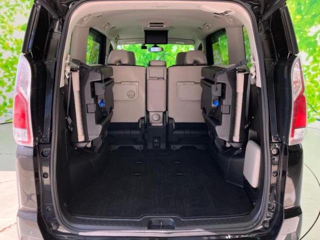 セレナ ハイウェイスターGプロパイロットエディション 新品タイヤ/保証書/純正 9インチ SDナビ/フリップダウンモニター/エマージェンシーブレーキ/両側電動スライドドア/車線逸脱防止支援システム/プロパイロット 衝突被害軽減システム バックカメラ(21枚目)