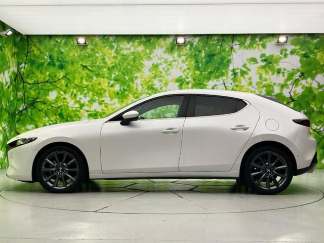 MAZDA3ファストバック 15Sツーリング 保証書/純正 SDナビ/衝突安全装置/車線逸脱防止支援システム/ヘッドランプ LED/Bluetooth接続/ETC/EBD付ABS/横滑り防止装置/アイドリングストップ 衝突被害軽減システム 記録簿(2枚目)