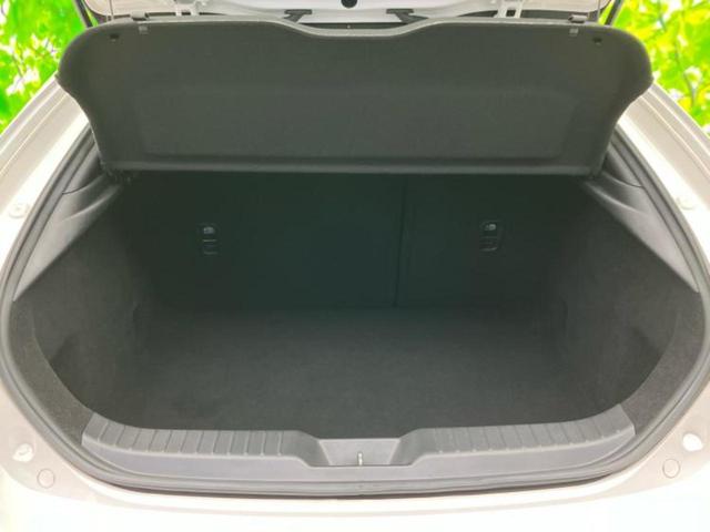 MAZDA3ファストバック 15Sツーリング 保証書/純正 SDナビ/衝突安全装置/車線逸脱防止支援システム/ヘッドランプ LED/Bluetooth接続/ETC/EBD付ABS/横滑り防止装置/アイドリングストップ 衝突被害軽減システム 記録簿(8枚目)