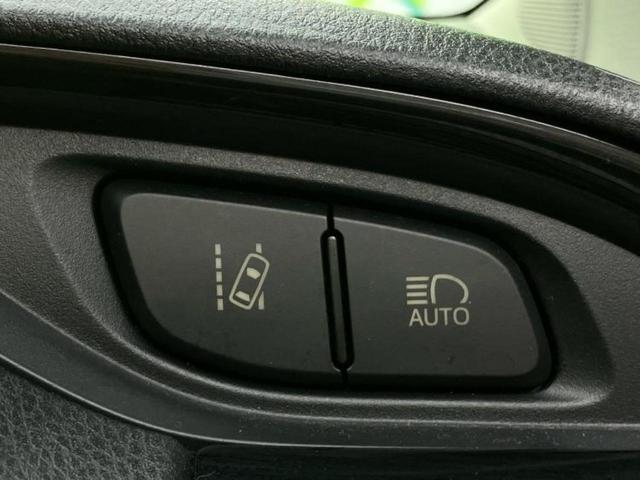 ヴィッツ Fセーフティエディション 新品タイヤ/保証書/純正 SDナビ/衝突安全装置/車線逸脱防止支援システム/ETC/EBD付ABS/横滑り防止装置/フルセグTV/エアバッグ 運転席/エアバッグ 助手席/パワーウインドウ 盗難防止装置(25枚目)