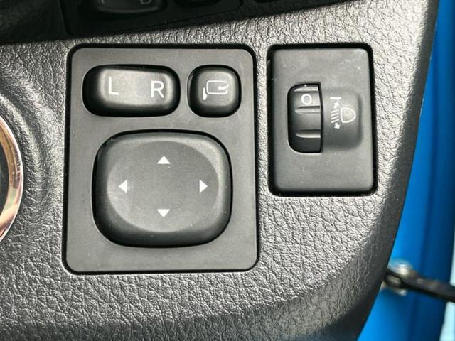 ヴィッツ Fセーフティエディション 新品タイヤ/保証書/純正 SDナビ/衝突安全装置/車線逸脱防止支援システム/ETC/EBD付ABS/横滑り防止装置/フルセグTV/エアバッグ 運転席/エアバッグ 助手席/パワーウインドウ 盗難防止装置(28枚目)