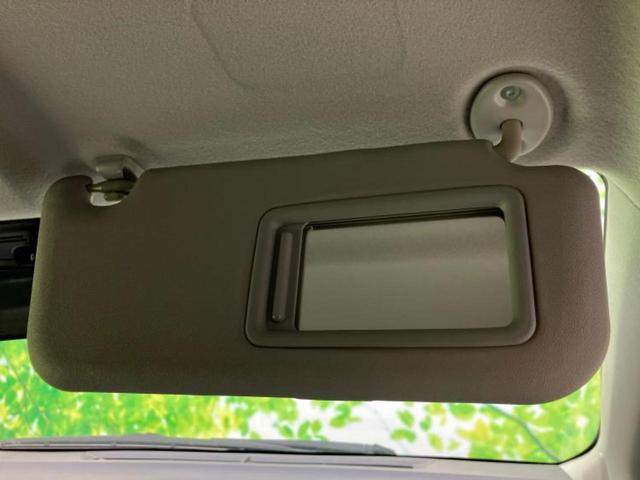 ヴィッツ Fセーフティエディション 新品タイヤ/保証書/純正 SDナビ/衝突安全装置/車線逸脱防止支援システム/ETC/EBD付ABS/横滑り防止装置/フルセグTV/エアバッグ 運転席/エアバッグ 助手席/パワーウインドウ 盗難防止装置(33枚目)