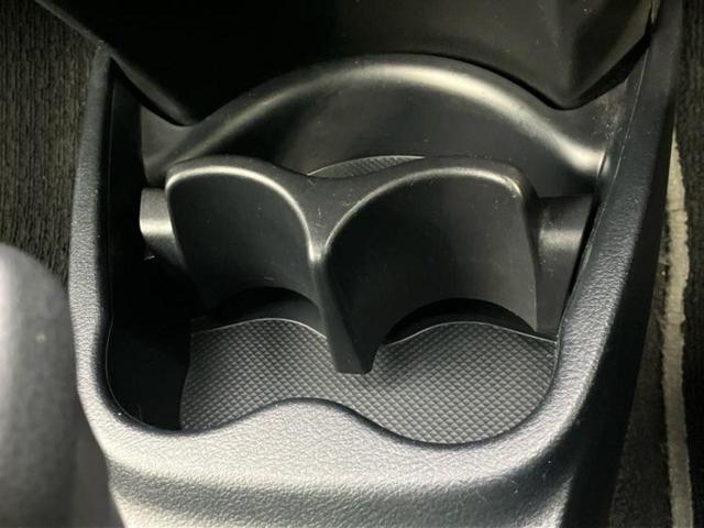 ヴィッツ Fセーフティエディション 新品タイヤ/保証書/純正 SDナビ/衝突安全装置/車線逸脱防止支援システム/ETC/EBD付ABS/横滑り防止装置/フルセグTV/エアバッグ 運転席/エアバッグ 助手席/パワーウインドウ 盗難防止装置(38枚目)