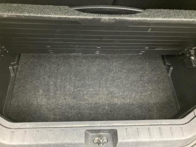 ノート 15X SV 新品タイヤ/保証書/純正 SDナビ/ETC/EBD付ABS/ワンセグTV/エアバッグ 運転席/エアバッグ 助手席/パワーウインドウ/キーレスエントリー/パワーステアリング/盗難防止システム 記録簿(25枚目)