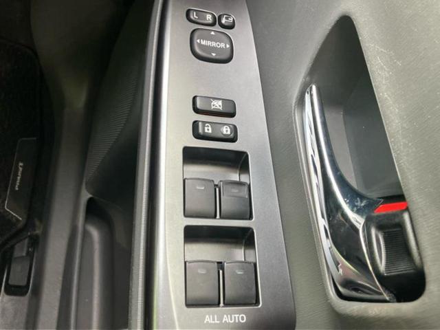 プリウスα Sチューンブラック 新品タイヤ/純正 SDナビ/Bluetooth接続/ETC/EBD付ABS/横滑り防止装置/アイドリングストップ/バックモニター/フルセグTV/DVD/エアバッグ 運転席/エアバッグ 助手席(29枚目)