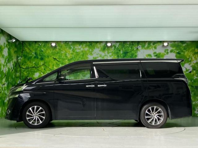 ヴェルファイア Ｖ　新品タイヤ／保証書／社外　１０インチ　ＳＤナビ／フリップダウンモニター　社外　１２．８インチ／両側電動スライドドア／パーキングアシスト　バックガイド／ヘッドランプ　ＬＥＤ　バックカメラ　後席モニター（2枚目）