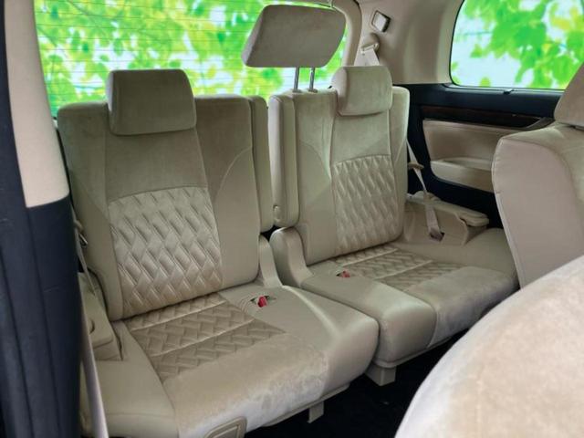 ヴェルファイア Ｖ　新品タイヤ／保証書／社外　１０インチ　ＳＤナビ／フリップダウンモニター　社外　１２．８インチ／両側電動スライドドア／パーキングアシスト　バックガイド／ヘッドランプ　ＬＥＤ　バックカメラ　後席モニター（6枚目）