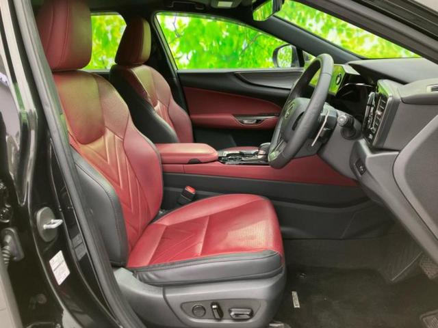 NX 4WD NX250バージョンL サンルーフ/純正エアロ/保証書/純正 SDナビ/衝突安全装置/シートヒーター/車線逸脱防止支援システム/シート フルレザー/電動バックドア/ヘッドランプ LED/ETC/EBD付ABS 革シート(4枚目)