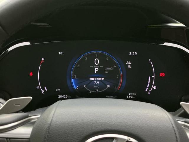 NX 4WD NX250バージョンL サンルーフ/純正エアロ/保証書/純正 SDナビ/衝突安全装置/シートヒーター/車線逸脱防止支援システム/シート フルレザー/電動バックドア/ヘッドランプ LED/ETC/EBD付ABS 革シート(13枚目)