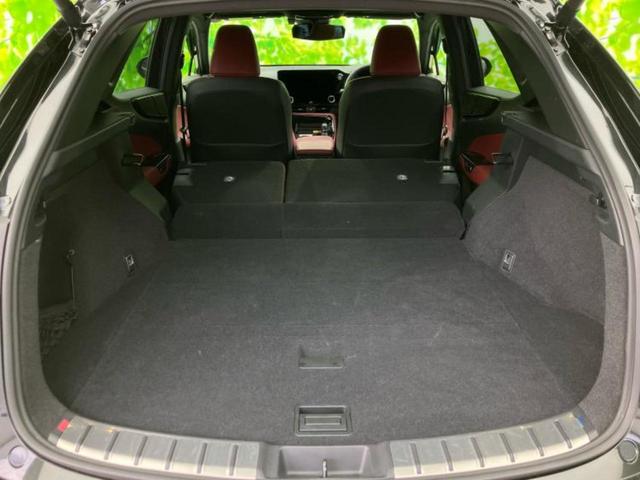 NX 4WD NX250バージョンL サンルーフ/純正エアロ/保証書/純正 SDナビ/衝突安全装置/シートヒーター/車線逸脱防止支援システム/シート フルレザー/電動バックドア/ヘッドランプ LED/ETC/EBD付ABS 革シート(19枚目)