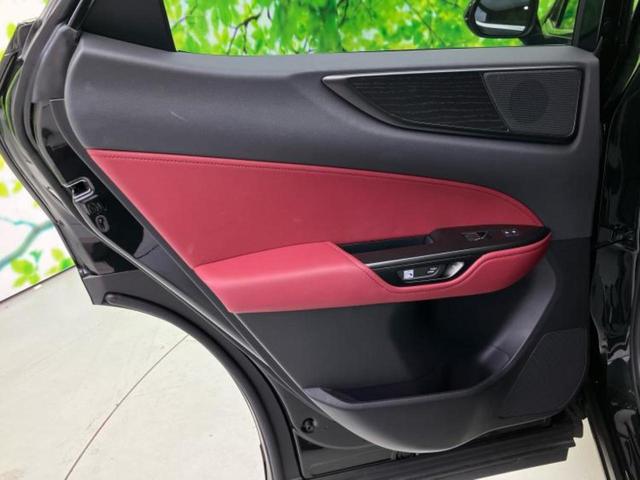 NX 4WD NX250バージョンL サンルーフ/純正エアロ/保証書/純正 SDナビ/衝突安全装置/シートヒーター/車線逸脱防止支援システム/シート フルレザー/電動バックドア/ヘッドランプ LED/ETC/EBD付ABS 革シート(23枚目)