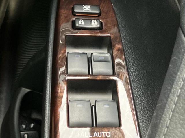 ＷＥＣＡＲＳ（ウィーカーズ）は全国２５０店舗展開！作業の都合上、車両をご覧頂けない場合がございます。来店前にお問合せ下さい