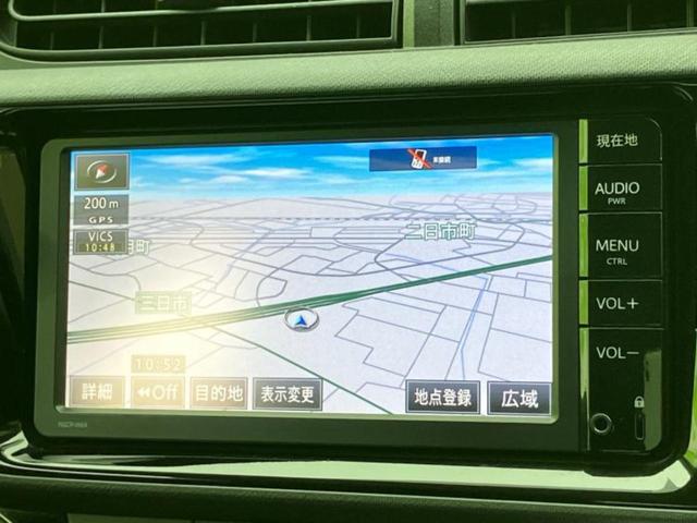 アクア S 純正 SDナビ/EBD付ABS/横滑り防止装置/アイドリングストップ/フルセグTV/エアバッグ 運転席/エアバッグ 助手席/パワーウインドウ/キーレスエントリー/オートエアコン/パワーステアリング(9枚目)