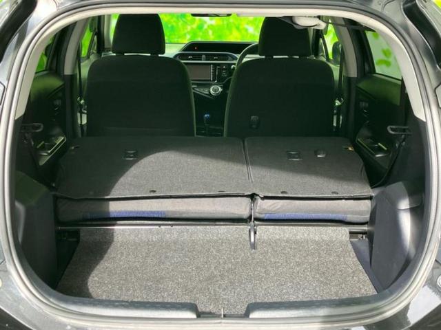 アクア S 純正 SDナビ/EBD付ABS/横滑り防止装置/アイドリングストップ/フルセグTV/エアバッグ 運転席/エアバッグ 助手席/パワーウインドウ/キーレスエントリー/オートエアコン/パワーステアリング(19枚目)