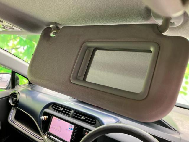 アクア S 純正 SDナビ/EBD付ABS/横滑り防止装置/アイドリングストップ/フルセグTV/エアバッグ 運転席/エアバッグ 助手席/パワーウインドウ/キーレスエントリー/オートエアコン/パワーステアリング(33枚目)