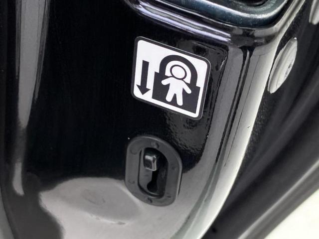 アクア S 純正 SDナビ/EBD付ABS/横滑り防止装置/アイドリングストップ/フルセグTV/エアバッグ 運転席/エアバッグ 助手席/パワーウインドウ/キーレスエントリー/オートエアコン/パワーステアリング(35枚目)