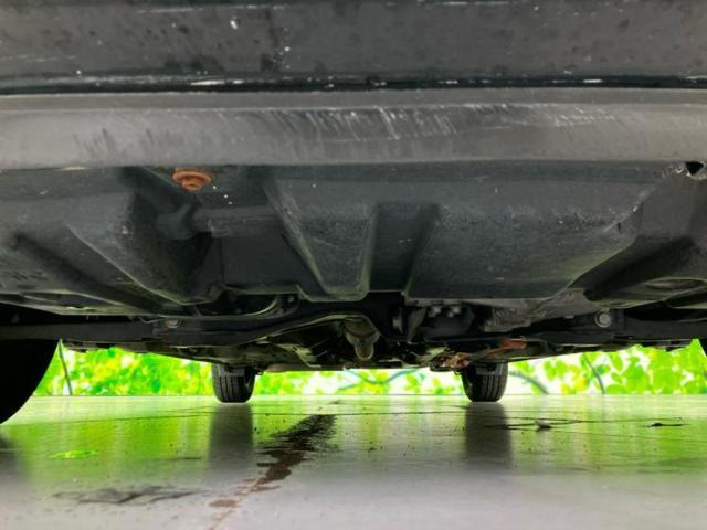 アクア S 純正 SDナビ/EBD付ABS/横滑り防止装置/アイドリングストップ/フルセグTV/エアバッグ 運転席/エアバッグ 助手席/パワーウインドウ/キーレスエントリー/オートエアコン/パワーステアリング(41枚目)