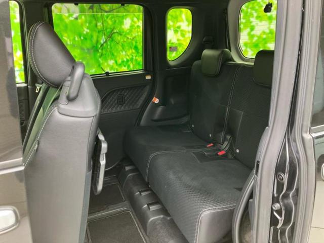 ＷＥＣＡＲＳでは各商談席に大型モニターをご用意しております！見やすい大画面でゆったりと全国の在庫をご覧いただけます！是非ご来店お待ちしております！