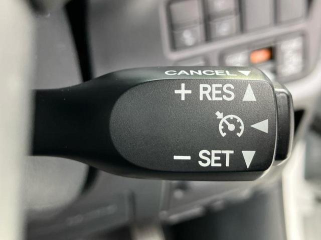 ヴォクシー ZSキラメキ3 保証書/純正 10インチ メモリーナビ/トヨタセーフティセンス/両側電動スライドドア/車線逸脱防止支援システム/ヘッドランプ LED/ETC/EBD付ABS/横滑り防止装置/アイドリングストップ(28枚目)