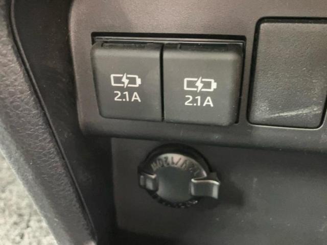 ヴォクシー ZSキラメキ3 保証書/純正 10インチ メモリーナビ/トヨタセーフティセンス/両側電動スライドドア/車線逸脱防止支援システム/ヘッドランプ LED/ETC/EBD付ABS/横滑り防止装置/アイドリングストップ(40枚目)